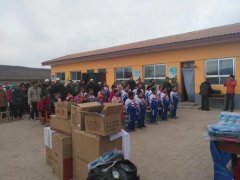 兰州永泓源2016年希望小学捐助公益现场